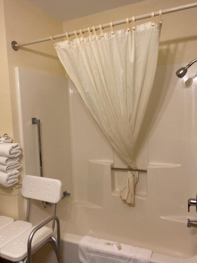 Amerivu Inn Prentice المظهر الخارجي الصورة