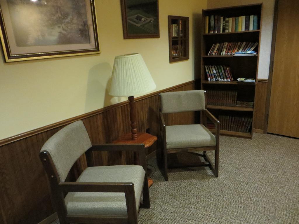 Amerivu Inn Prentice المظهر الخارجي الصورة